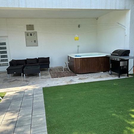 Apartman Luka Vila Vesa Promajna With Jacuzzi & Garden Ngoại thất bức ảnh
