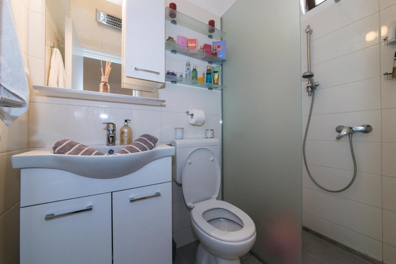 Apartman Luka Vila Vesa Promajna With Jacuzzi & Garden Ngoại thất bức ảnh